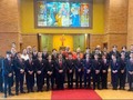 El día de la confirmación es un momento importante en la vida de un católico. Es el momento en que el joven confirma su compromiso con la fe y se convierte en un miembro pleno de la iglesia. A través del sacramento de la confirmación, el joven recibe el Espíritu Santo y se le da la fuerza para vivir su vida como un verdadero cristiano.  La confirmación es un momento de celebración y reflexión. Es una oportunidad para que el joven reflexione sobre su fe y su relación con Dios. También es una oportunidad para que la familia y la comunidad celebren juntos este importante hito en la vida del joven.  Durante la ceremonia de confirmación, el obispo imparte el sacramento al joven. El obispo lo unge con aceite sagrado y le impone las manos, mientras le dice: "Recibe el Espíritu Santo". Después de la confirmación, el joven puede participar plenamente en los sacramentos de la iglesia y puede servir como testigo de Cristo ante el mundo.  Es un momento para celebrar la Fé, y para reflexionar sobre el compromiso con Dios. Es una oportunidad para que al joven la familia y la comunidad lo apoyen en su camino de Fé. Felicidades Hijo Amado Alonso Andrés 🙌❤️ en tu Confirmación.