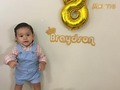 Tenemos Bebé de 8 Meses 🎉🎉Que Ya Quiere Caminar, así como lo ven en las fotos ya se para Solito, Ya Tiene Sus 2 dien de Abajo, aún No duerme Toda la Noche y sigue diciendo Mamá, Papá por toda la casa, támbien hace Viejito, . Pd: se Nos Cayó De la Cama Justo hoy después de su última siesta del Día 💔 . Cuando estaba embarazada había leído que existen 2 tipos de Madres 1las que se les caen los bebé de la cama y 2 las que se le caera 😦 . Cada Mes aparte de celebrar su vida y sus avances támbien celebro 1 mes más de Lactancia Materna y que No se me habia Caído de la cama le tenía terror a ese Momento pero ya Pasó Y gracias a Dios en Familia lo superamos💪 gracias Amor😘❤️