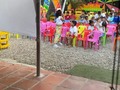 Quisimos realizar una tarde de CINE GRATIS para los niños y se nos fue la luz en todo el barrio, en plena actividad, no lo podíamos creer!! 😱😱😱 Niños llorando por qué estaban muy emocionados por ver su película. Afortunadamente no demoró mucho y llego! 🤩 Al final todo salió excelente! Nos divertimos mucho y los niños se fueron muy CONTENTOS 🥰 en nuestra primera actividad🙏🏼💯 . Muchísimas gracias a todos los que participaron e ayudaron a que esto se haga realidad 🥰!