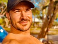 “El alma  que hablar puede  por los ojos,  también puede  besar con la mirada”  Te estoy mirando @alejjandraguevara  #miami #miamibeach #miamilife #miamiflorida #miamiheat