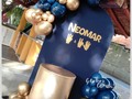 Happy Birthday Dr. Neomar 🎈 @dr.neomarbalza  Es el MEJOR cirujano de MANO del país, así que agregamos un detalle de su edad con manos 😅  Una hermosa combinación, elegante y muy varonil 🤩.  @globoscaruci Mobiliario,Arreglos y decoración!   #happybirthday #felizcumpleaños #cumpleañosdecoracion #decoracionconglobos #decoraciondecumpleaños #mobiliario #globoscaruci #globos #balloonsart #balloons #balloonsculpture #decoracion #decoracionconglobos #caracas #caruciglobos #venezuela #love