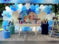 Frozen 🎈  Eventos soñados, delicados y con AMOR.  Trabajando en equipo se obtienen los mejores resultados.  #frozen #decoracion #decoration #fiesta #eventos #piñata #balloonsart #balloongarland #arcoorganico #ar #venezuela #arreglos #balloonsart #balloons #globoscaruci #globoscaruci #viral #caracas #shakira #fiestavenezuela #reels #reel #ana #elsa #olaf #frozen2