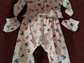 Pijama de niño usada buen estado. Lo puedes conseguir en @ventagaragemp  #ropa#usada#bebe