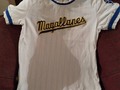 Camisa Magallanes usada perfecto estado La puedes conseguir en @ventagaragemp