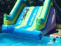 Diversión al máximo en #granjacotoperi #cumpleaños #piscina #toboganinflable #manzano 💻 cotoperi.wixsite.com 📱0414-5025933