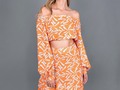 El color del espíritu de la confianza, la energía positiva y la creatividad. ✨  "orange is the new black" 🧡 . . . #orange #tendencia #newpost #fashionstyle #modafeminina #emprendedores #mujer #ropamujer #tendencia2023 #verano #tropical #estampados #mujerlatina