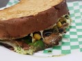 ¿Un GREEN SÁNDWICH? En pan de papa, rugula, maiz tierno, champiñones salteados, queso mozzarella light y salsa de albahaca hecha artesanalmente.  . . . . . . Te esperamos en nuestro local de 4:00pm a 9:00pm o te llevamos tu pedido a tu domicilio; Llámanos o escríbenos (+57)3007552612 (4)7850122 . #Montería #Monteria #monteriacordoba  . . . #healthyfood #saludable #greengardencol #photooftheday #yummy #veganfood #meatless #monteriavende #Montería #monteriavendeoficial® #monteriaventas #veganfood #cheeselover #veganfoodie #colombiaemprende #healthyfoodshare #veganfood #comidamonteria #desgranado #monteriafit #Monteríafit #comidavegetariana #veganosmontería #vegetarianosmonteria #veganrecette #comidavegana