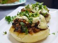 Ya probaste nuestras: AREPAS DE YUCA? Remontadas con un fricache de champiñones y crema de queso + cilantro.  Tienen que probar esa delicia!  #healthyfood #comidarapidasaludable #saludable  #greengardencol #arepayuca #yummy #arepasdeyuca #healthylover #veganfood #mandioca #comidarapidamonteria #glutenfree #meatless #monteriavende #Montería #monteriaventas #veganfood #veganfoodie #vegan #anniversarygreengarden #monteriavendeoficial®️ #healthyfoodshare #veganfood  #Monteríafit #comidavegetariana #veganosmontería #arepas #vegetarianosmonteria #veganrecette #comidavegana #arepadeyuca