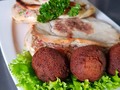 Un Plato Reciente en nuestra Carta: TABBÜLE EN PAN PITA & FALAFELS  ¡Tienen que probar esta delicia!  . . . #Monteríafit #Monteria #Montería  #healthyfood #panpita #quesogruyere #saludable  #greengardencol #photooftheday #yummy #saladlover #veganfood #meatless #monteriavende #Montería #monteriaventas #veganfood #veganfoodie #salad #tabbule #tabbuleh #monteriavendeoficial®️ #healthyfoodshare #veganfood  #falafels #Monteríafit #comidavegetariana #veganosmontería #falafel #vegetarianosmonteria #veganrecette #comidavegana
