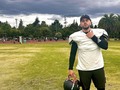 Hace más de 8 años empezamos a jugar entre amigos en nuestro pequeño pueblo. Hoy tengo el gusto de poder jugar fuera de mi país el deporte que tanto me ha gustado y he respetado.  Por los que alguna vez jugamos hoy tendré el gusto de darlo todo 🏈