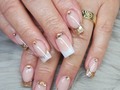 Uñas acrílicas 🥰