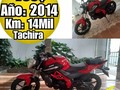 🏯▪Ubicación: San Cristóbal  💰▪Precio: 780$  📨▪Teléfono: 0426-1613551 👷▪Instagram: @josephac23 🔩▫Marca: United Motors UM 🚘▫Modelo: Xtreet 230cc 📆▫Año: 2014 📟▫Km: 14.000 🔧▫Transmisión: Sincronica 📥▫Acepta Cambio: Si, acepto cambio por tx o RKV  💳▫Extra: moto operativa en buenas condiciones mantenimiento al día,  detalles minimos 📖▫Unico Dueño: 2do dueño documentos en regla.  🔔▫Fallas: único detalle falta tacómetro, se entrega con retrovisores nuevos. ______________________________ #tachira #barinas #maracaibo #caracas #merida #barquisimeto #sancristobal #barrioobrero #táchira ________________________ ▪︎Ver publicaciones del mismo Modelo Pulsa Aqui 👉 #TucarroVendeloxtreet 👈 ▪︎Ver publicaciones de la misma Marca Pulsa Aqui  👉 #TucarroVendeloum 👈 ▪︎Ver mas Autos en el mismo estado 👉 #TuCarroVendelotachira 👈 _____________________