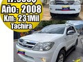 🏯▪Ubicación: Tachira, San cristobal  💰▪Precio: 17.900 📨▪Teléfono: 04121034316  🔩▫Marca:Toyota  🚘▫Modelo: Fortunner  📆▫Año: 2008 📟▫Km: 231.000 🔧▫Transmisión: Automática  📥▫Acepta Cambio: Vehiculo de menor valor  📖▫Unico Dueño: No  🔔▫Fallas: Ninguna ______________________________ #tachira #barinas #maracaibo #caracas #merida #barquisimeto #sancristobaltachira #Sancristobal #SanCristóbal #barrioobrero ________________________ ▪︎Ver publicaciones del mismo Modelo Pulsa Aqui 👉 #TucarroVendelofortuner 👈 ▪︎Ver publicaciones de la misma Marca Pulsa Aqui  👉 #TucarroVendelotoyota 👈 ▪︎Ver mas Autos en el mismo estado 👉 #TuCarroVendelotachira 👈 _____________________