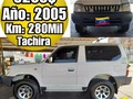 🏯▪Ubicación: San cristobal  💰▪Precio: 8200$ 📨▪Teléfono: 0424 7165762- 04147116237 👷▪Instagram:  🔩▫Marca: toyota 🚘▫Modelo: meru 📆▫Año: 2005 📟▫Km: 280.000 🔧▫Transmisión: sincrónica 4x4 📥▫Acepta Cambio: no 💳▫Extra: muñones 555 📖▫Unico Dueño: 3 🔔▫Fallas: ninguna ______________________________ #tachira #barinas #maracaibo #sancristobaltachira #Sancristobal #SanCristóbal #barrioobrero #TACHIRA ________________________ ▪︎Ver publicaciones del mismo Modelo Pulsa Aqui 👉 #TucarroVendelomeru 👈 ▪︎Ver publicaciones de la misma Marca Pulsa Aqui  👉 #TucarroVendelotoyota 👈 ▪︎Ver mas Autos en el mismo estado 👉 #TuCarroVendelotachira 👈 _____________________
