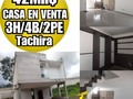 Casa en venta Obra blanca 📍▪Ubicación: barrio el lobo conjunto privado. 💰▪Precio: $42.000 mil negociable  🏠▪︎Instagram: @franciapascia @franciapasciarealtors 📲▪Contacto: 0412 7500706 🏬▫Tipo de Inmueble: Casa 📋▫Tipo de Operación: Venta 📏▫ Metros cuadrados: 113 mts2 de terreno 🛏▫ Habitaciones: 3 🚽▫Baños: 4 🚘▫ Puestos de Estacionamiento: 2 💳▫Extra:  (Conjunto privado de solo 6 casas .) Portón eléctrico   Posee 3 niveles ;  Planta baja; 1 baño  Sala Cocina ( diseñar a gusto) Patio ( área de servicio). Sala comedor.   2da planta ; habítacion principal con vestier y balcón.  2 habítaciones con baño privado  2 puestos de estacionamiento.  3ra planta : Terraza 📖▫ Condiciones: obra blanca  🚱▫ Servicios: todos