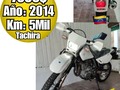 🏯▪Ubicación: tachira 💰▪Precio: 7.000 📨▪Teléfono:04143754665 👷▪Instagram: rifascarlosparra  🔩▫Marca: Suzuki  🚘▫Modelo:DR650 📆▫Año:2014 📟▫Km:5.200 🔧▫Transmisión: sincronica  📥▫Acepta Cambio: si 💳▫Extra: lista de firmar 📖▫Unico Dueño:no 🔔▫Fallas:no _________________________ #tachira #barinas #maracaibo #caracas #Valencia #Carabobo #Venezuela #merida #barquisimeto #falcon #Maturin #Anzoategui #Maracay #margarita #vendo #compro #tvcvzla #remato #guarico #Tucarro #Bolivar #Trujillo #Barquisimeto #Tucarro #TucarroVendelo #carro ________________________ ▪︎Ver publicaciones del mismo Modelo Pulsa Aqui 👉 #TucarroVendeloDR650 👈 ▪︎Ver publicaciones de la misma Marca Pulsa Aqui  👉 #TucarroVendeloSuzuki 👈 ▪︎Ver mas Autos en el mismo estado 👉 #TuCarroVendeloTachira 👈 _____________________ ⛔TucarroVendelo no hace Parte de las Negociaciones⛔ Ni de los precios Puestos por sus dueños 🫱🏻‍🫲🏻🔑