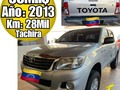 🏯▪Ubicación: tachira  💰▪Precio: 30.000 📨▪Teléfono:04247413759 👷▪Instagram:  🔩▫Marca:toyota 🚘▫Modelo:hilux 2.7 automática  📆▫Año:2013 📟▫Km:28400 kms  🔧▫Transmisión:automática  📥▫Acepta Cambio: no 💳▫Extra: certificado factura 3 llaves  📖▫Unico Dueño:si 🔔▫Fallas:no _________________________ #tachira #barinas #maracaibo #caracas #Valencia #Carabobo #Venezuela #merida #barquisimeto #falcon #Maturin #Anzoategui #Maracay #margarita #vendo #compro #tvcvzla #remato #guarico #Tucarro #Bolivar #Trujillo #Barquisimeto #Tucarro #TucarroVendelo #carro ________________________ ▪︎Ver publicaciones del mismo Modelo Pulsa Aqui 👉 #TucarroVendeloHilux 👈 ▪︎Ver publicaciones de la misma Marca Pulsa Aqui  👉 #TucarroVendeloToyota 👈 ▪︎Ver mas Autos en el mismo estado 👉 #TuCarroVendeloTachira 👈 _____________________ ⛔TucarroVendelo no hace Parte de las Negociaciones⛔ Ni de los precios Puestos por sus dueños 🫱🏻‍🫲🏻🔑