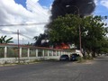#1Ene Reporta fuerte incendio, aparentemente, en un galpón en Los Jarales, San Diego.   En desarrollo... 1:30 p.m