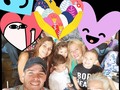 #tbt family time  Así que si tienes a tu mamá, papa,herman@,abuel@ amig@s etc Diles que los amas por no sabes si mañana no estarás más con ellos