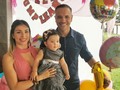 Que gran magia y bendicion ser padre!!! Hoy tuvimos la bendición de celebran su primer año de vida... Brianna María Vera Calderón ... Te amo con todas las fuerzas de mi alma así como a tus hermanos!! Nota : Reunión con todas las medidas dictadas por el ministro de Salud...
