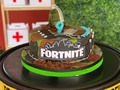 Hoy una torta de #fortnite para Fernando que esta celebrando sus 9 años.... con una decoración de @deluxebyjotacuevas