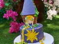 #torta #celebrar #rapunzel #disney #vainilla #chocolate #pascal #cabello #flores #sol #estrellas #princesa... Tú torta soñada 😊😉