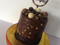 #torta #chocolate #rellenadechocolate #samba #ferrerorocher #oreo #celebrar #cumpleaños #familia #amigos