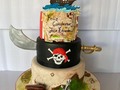 #torta #cumpleaños #piratas #barco #tesoro #mapa #mar #espada #carabela #vainilla #chocolate #fondant #8años #cake …. Tú Torta Soñada 😊😉😍🎂