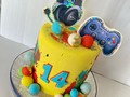 #torta #cumpleaños #fiesta #celebracion #videojuegos #audífonos #musica #diversion #vainilla #arequipe #colores … Tú Torta Soñada 😊😉😍🎂
