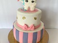 #torta #cumpleaños #celebrar #chocolate #vainilla #fondant #odontología #rosa #muela #cepillo #cake #corona #dorado