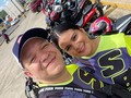 Domingo de ruede 🙌🏻😍 🏍️ @sbk_507 @superbikes_507 🙌🏻🙌🏻 con la reina mochila 🎒 😝🤣🤣🙌🏻🤣😍 @madelainep_18