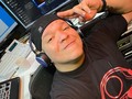 Martes 🙌🏻🙌🏻💃🕺 en #modomaticgratitud 😎🙌🏻 desde la cabina de @soysuperq amanecer 🌅 de un día más de una gran bendición 🙏🏻🙏🏻🙏🏻 de vida así que arriba mi gente 🙌🏻🙌🏻🙌🏻🎚️🎛️🎚️ ven a vernos 👀 en 📺 DJHONGO.com #FelizCumpleDia