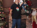 🥰Mi angelito bello 🤩 hoy abrirá regalos 🎁 😩🫢🥹 pregunten a @madelainep_18 estoy súper emocionado 😝 ya con dos años sabe mucho. Me hace recordar los tiempos que en mi papá @tatoalvarado06 y mi Mamá me despertaban a media noche para abrirlos con ello 🥹 felices fiestas mi gente 🎄🎄🎅🏻🎅🏻🙏🏻🙏🏻🙏🏻