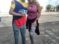 Una de ayer con la bella @shiabertoni en la Expo fitness Vive Venezuela, quien dejó un mensaje muy positivo a @fabricadeentrenamiento .. pronto podrás disfrutar de este material. #venezuela #tv #fit #fitness #entrevista #artist