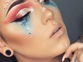 🦋Coachella makeup🦋 Agenda tu cita💙  Contáctanos 📲312 766 1373 . #mesdemadres #Prizmaoficial #MakeUp #MUA #Mujer #maquillaje #contorno #paletas #brochasdemaquillaje