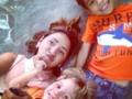 Como no amarlos, si son mi felicidad, mi sonrisas en días tristes, mi motivación a ser la mejor amiga para ustedes, y ser esa loca que se convierte en niña cada ves que los ve, jugar,gritar,divertirnos, son los mejores momentos para mi, cuando ustedes dos están a mi lado mi mundo es otro, #ILove #MisAmores #Alessandro #Mikel como decirle a mi corazón que por un tiempoooo muy pero muy largo no los volveré a tocar,besar,abrazar... 😫😩 pero se que será por el bien de ustedes, lamentable que tenga que partir de este País a otro para un mejor futuro, pero tengo la certeza de que la distancia no será impedimento para poderlos ver cada día 💻 #LosEtrañareeeeeeeee 💔💔💔
