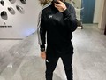 A esta hora gym, barbería, cenar y contarle un cuento a Gail.