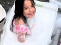 No importa que piscina nada, nunca nada le ganará a una ponchera con champú