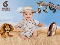 Felices 6 meses Lucas Santiago hijo amado 💙 Hemos disfrutado al mil la bendición que Dios nos ha dado de tenerte como nuestro hijo. Nos enamoramos de tus carcajadas, tus bailes y como disfrutas el estar de pie al escuchar música y escucharnos cantar 😁 . . Te amamos ❣️  📷 @paloozacreative