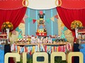 Lo emocionante de Mickey Mouse es su versatilidad se puede adaptar a cualquier temática mezclando elementos y colores que den como resultado una decoración original!  En esta oportunidad trabajamos con un gran equipo : @tortascreativaslc  @mgbakery  @mrpapeleriacreativa  @andreascupcakesr  @renygonzalez_ #mesaprincipal #circusparty #mickey #circo #fiestasinfantiles #decoracion #venezuela #españa