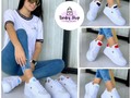 Calzado Tommy para Dama 🥰  Talla desde la 35 a la 40 👟  Les recordamos a todos nuestros clientes que tenemos envíos a toda Venezuela 🇻🇪 productos 100% colombianos de excelente calidad.   Somos tú mejor opción en economía y calidad 🥳