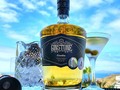 @misscoctel • • • • • • Rosarito Beach Baja  Viernecito de martini 🍸, porqué no?!!! 👌😎 • • Quién me acompaña?!!! 😃 • • @ginstone.gin  • #lavueltaalmundoen50bares #losmilyuncocteles #coctel #cocteles #cocktail #cocktails #cocteleria #cocktailbar #cóctel #coctelería #bar #barlife #drinks #drinkfluencer #drinking #drinkstagram #drink #bebidas #bartender #bartenderslifestyle #bartenderstatus #bartenderlife #bartenderstyle #bartenderlove #bartenders #mexicanbartenders