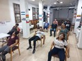 Ejercicio de Relajación y Concentración de la Técnica de la silla de Lee Strasberg. Grupo de los Martes de 18 a 21hs en Olei Haifa. Sumate a éste grupo enviando un whatsap al 0538074295.