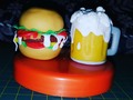 Pedido listo para la mesa 🍔🍺  El llavero perfecto no exis.....  #hamburger #beer #porcelanicron #arte #conamor #pasion   Aquí te quitamos en antojo 🤣