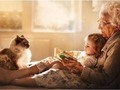 Fotógrafa inmortaliza en fotos a nietos con sus abuelos por una emotiva razón