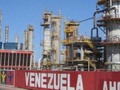 Reuters: PDVSA reanuda producción de gasolina en la refinería El Palito