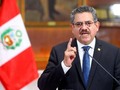 Mandato fugaz: Presidente interno de Perú renuncia tras mortales protestas, buscan sucesor