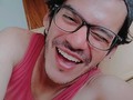 Aquí intentando hacer un guiño.