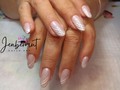 28 días de un esmaltado tradicional 🤨🤨🤨 algo de no creer pero es realidad ✨✨✨  Recuerda agendar tu cita numero en el perfil📞 #nails💅🏻#acrilicasnails#uñasacrilicas#semipermanente#glitter#latinnails#diananails#spadeuñas#caliescali#acrilicas#nailscali#pies#nailsstar#imtagram#blancoynegro#tradicional #uñasnaturales #instagram#uñasjenbermut#uñasalocolombiano#glitter#uñascali#baby