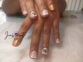 Las uñas tradicionales nunca pasan de moda ❤️❤️❤️  Recuerda agendar tu cita numero en el perfil📞 #nails💅🏻#acrilicasnails#uñasacrilicas#semipermanente#glitter#latinnails#diananails#spadeuñas#caliescali#acrilicas#nailscali#pies#nailsstar#imtagram#blancoynegro#tradicional #uñasnaturales #instagram#uñasjenbermut#uñasalocolombiano#glitter#uñascali#baby#tradicional
